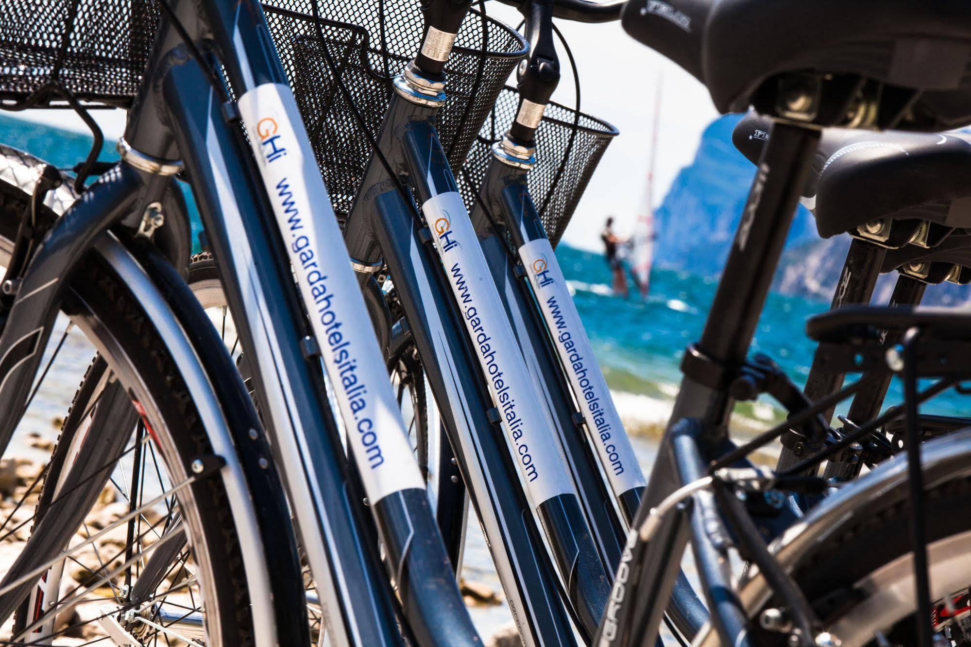Hotel Lido Blu - Surf & Bike 4*